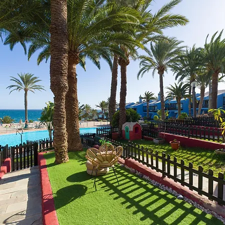Апартаменты Blue Horizon Retreat *